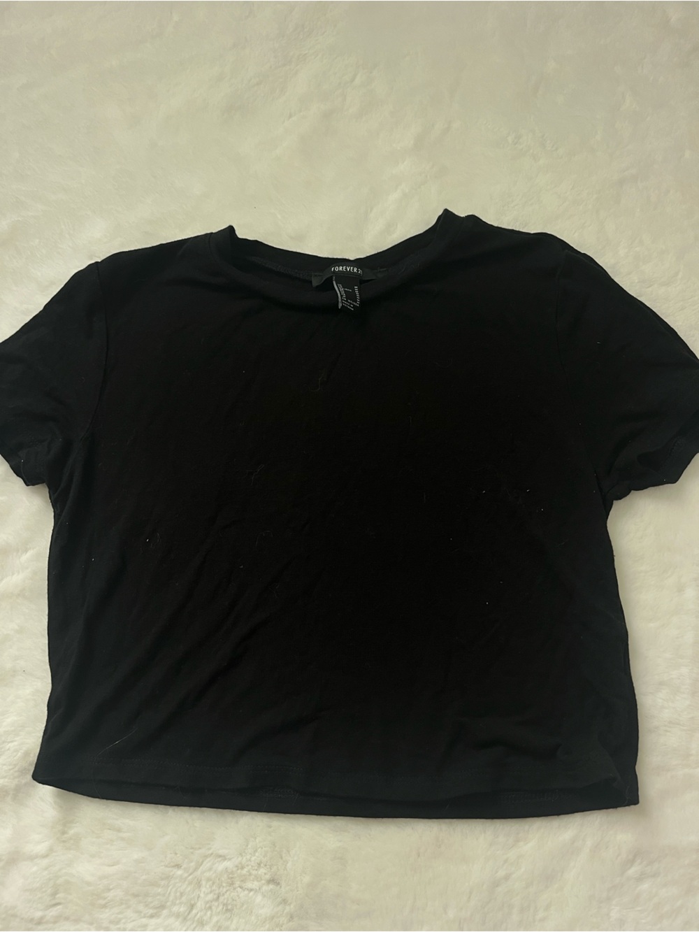 Forever 21 Black Cropped T-Shirt